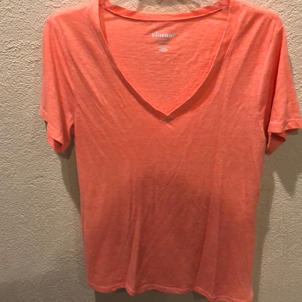 Orange (kind Of Neon) V-Neck, soft T-shirt Sz.L